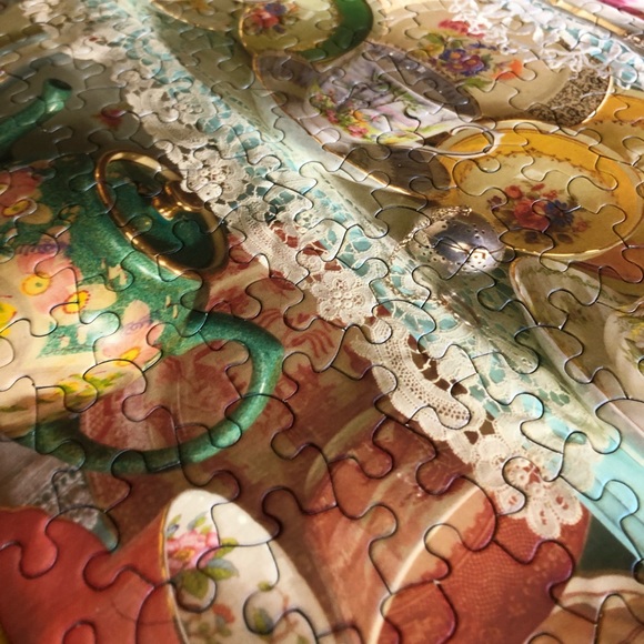 550 piece My Cup of Tea Puzzle - Picture 3 of 11